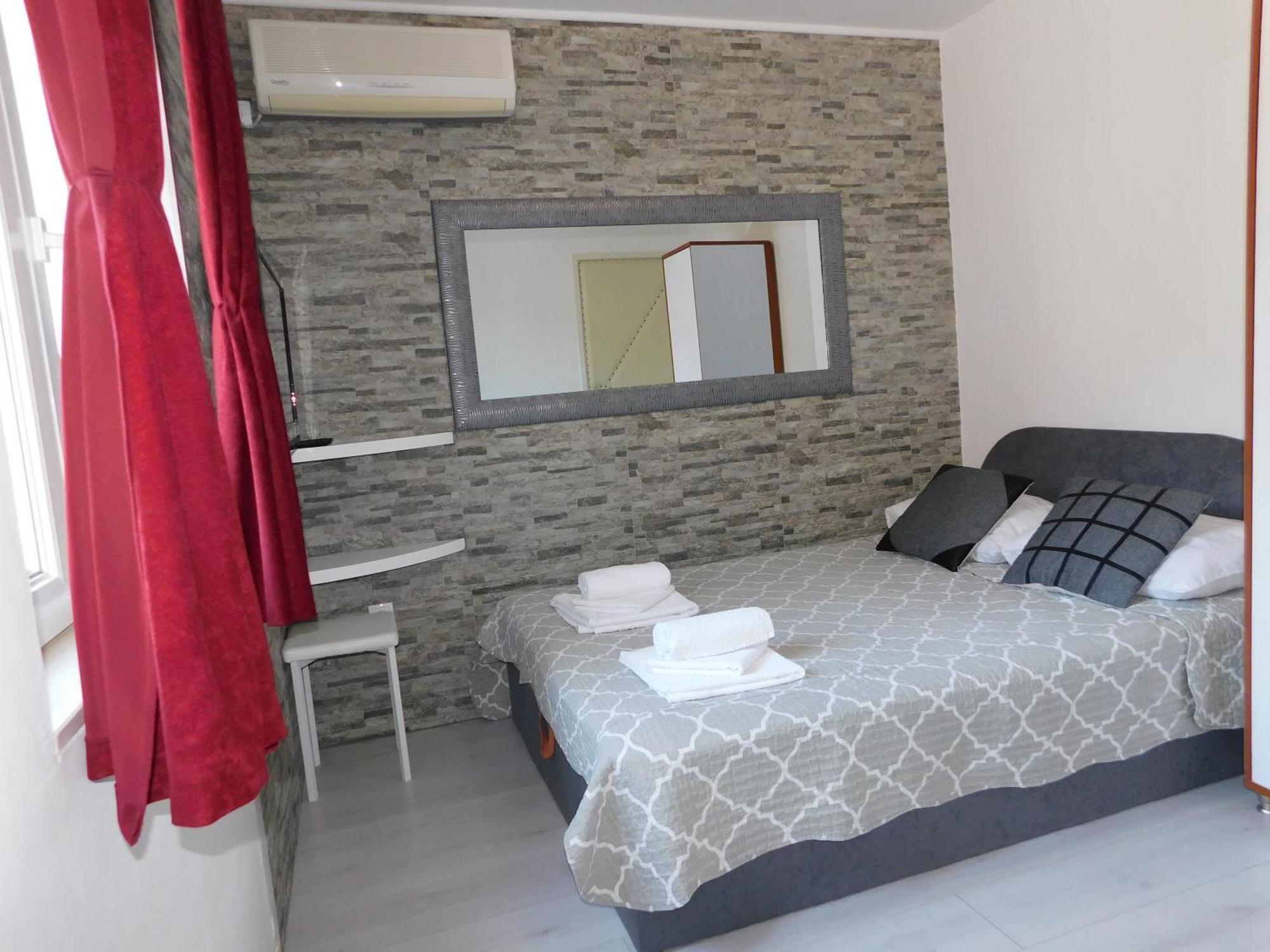 Apartments Huljev Примоштен Номер фото